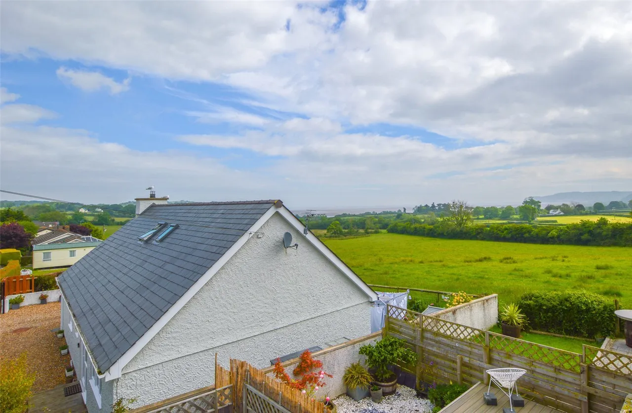 Y Bont, Pentraeth, LL75, photo 3