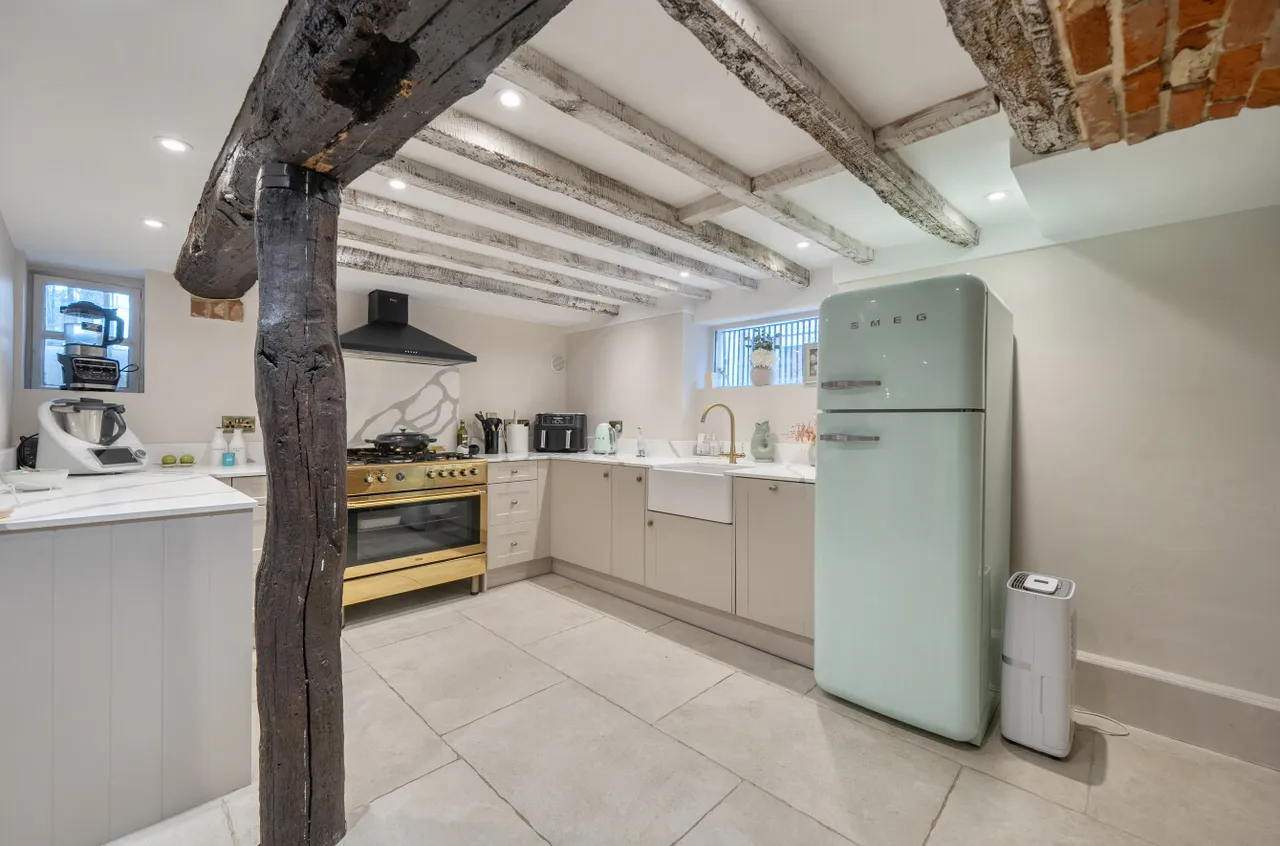 Rose Street, Wokingham, Berkshire, RG40 1XU, photo 9