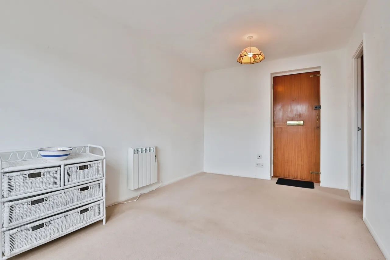 Comet Way, Christchurch, BH23, photo 4
