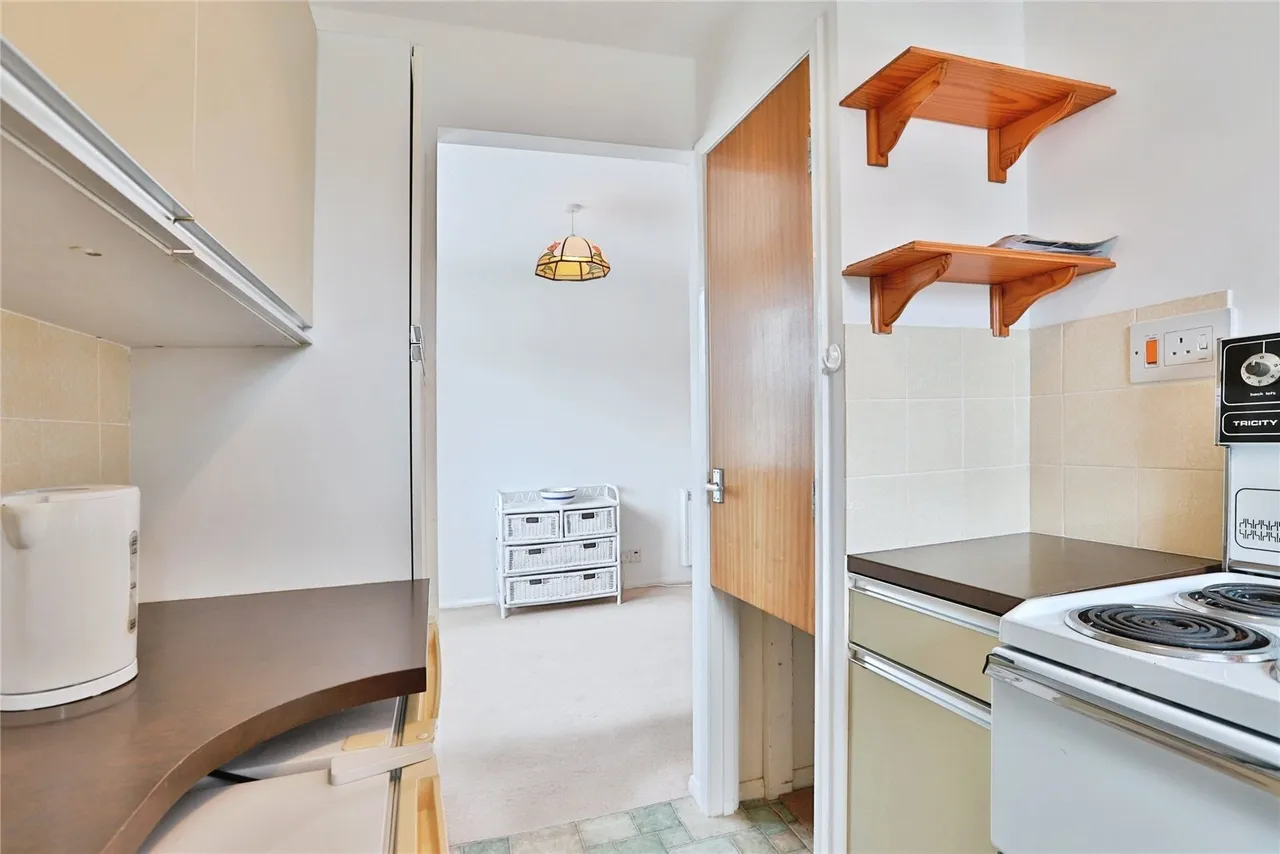 Comet Way, Christchurch, BH23, photo 12