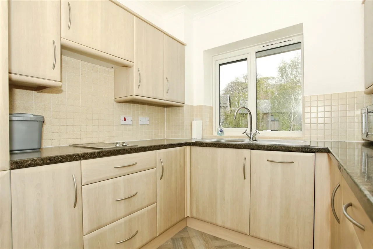 Penhaligon Court, Truro, TR1, photo 10