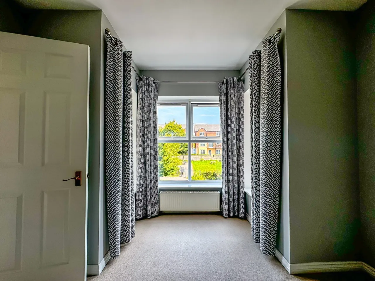 Fitzroy Circus, Portishead, BS20, photo 13