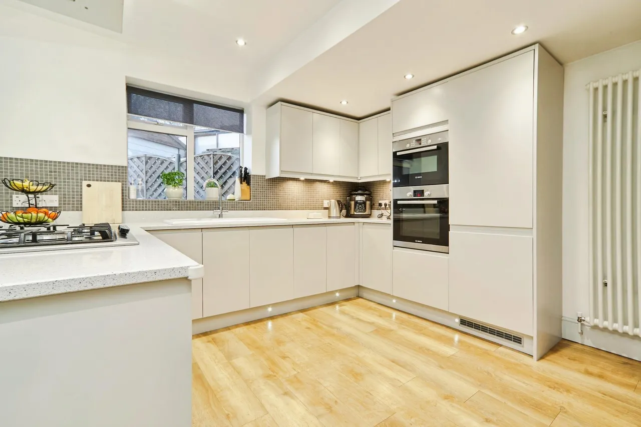 Kingswood Drive, Leeds, LS8, photo 3