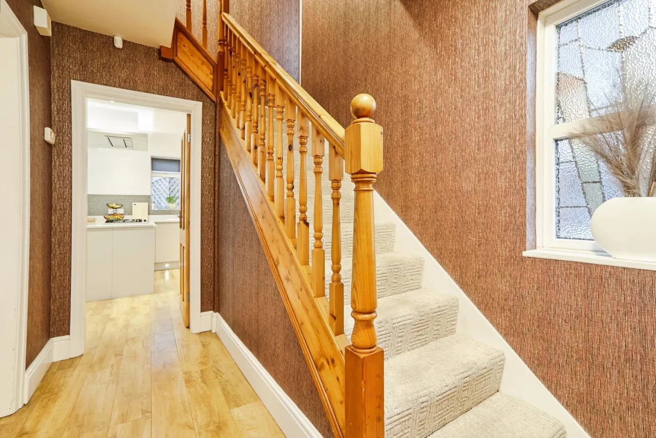Kingswood Drive, Leeds, LS8, photo 12