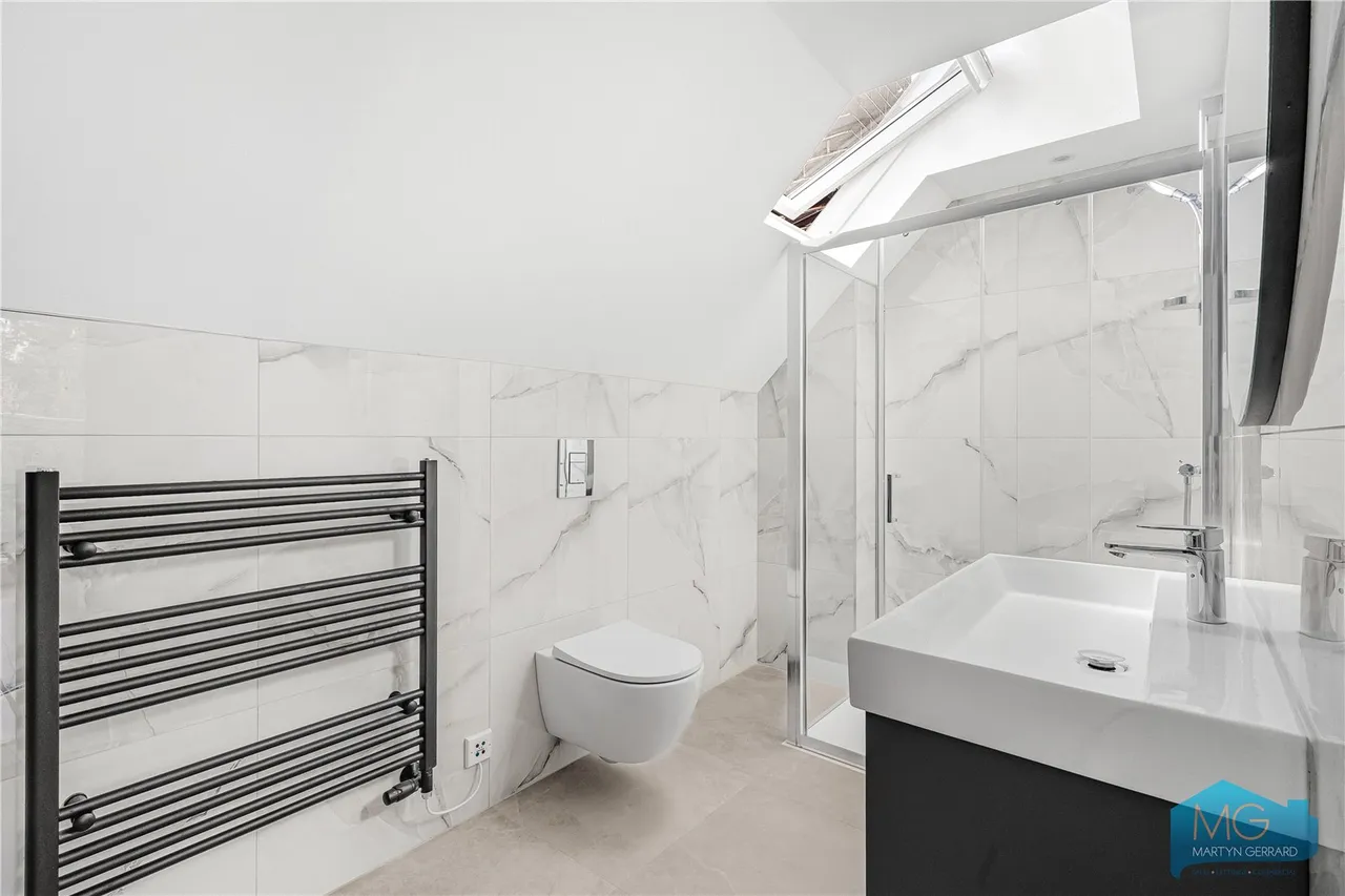 Abbots Gardens, London, N2, photo 23