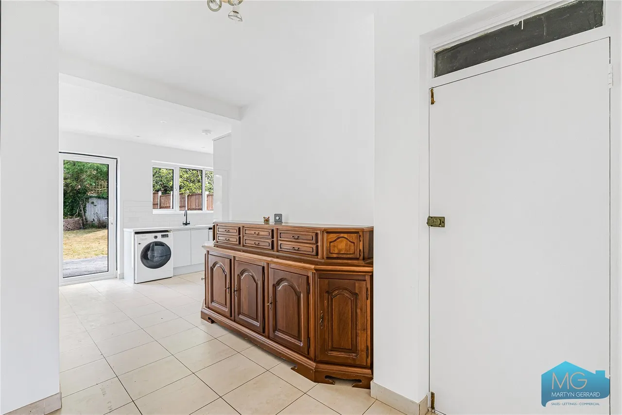 Abbots Gardens, London, N2, photo 13