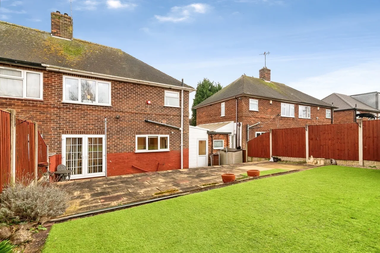 Askeby Drive, Nottingham, Nottinghamshire, NG8, photo 2