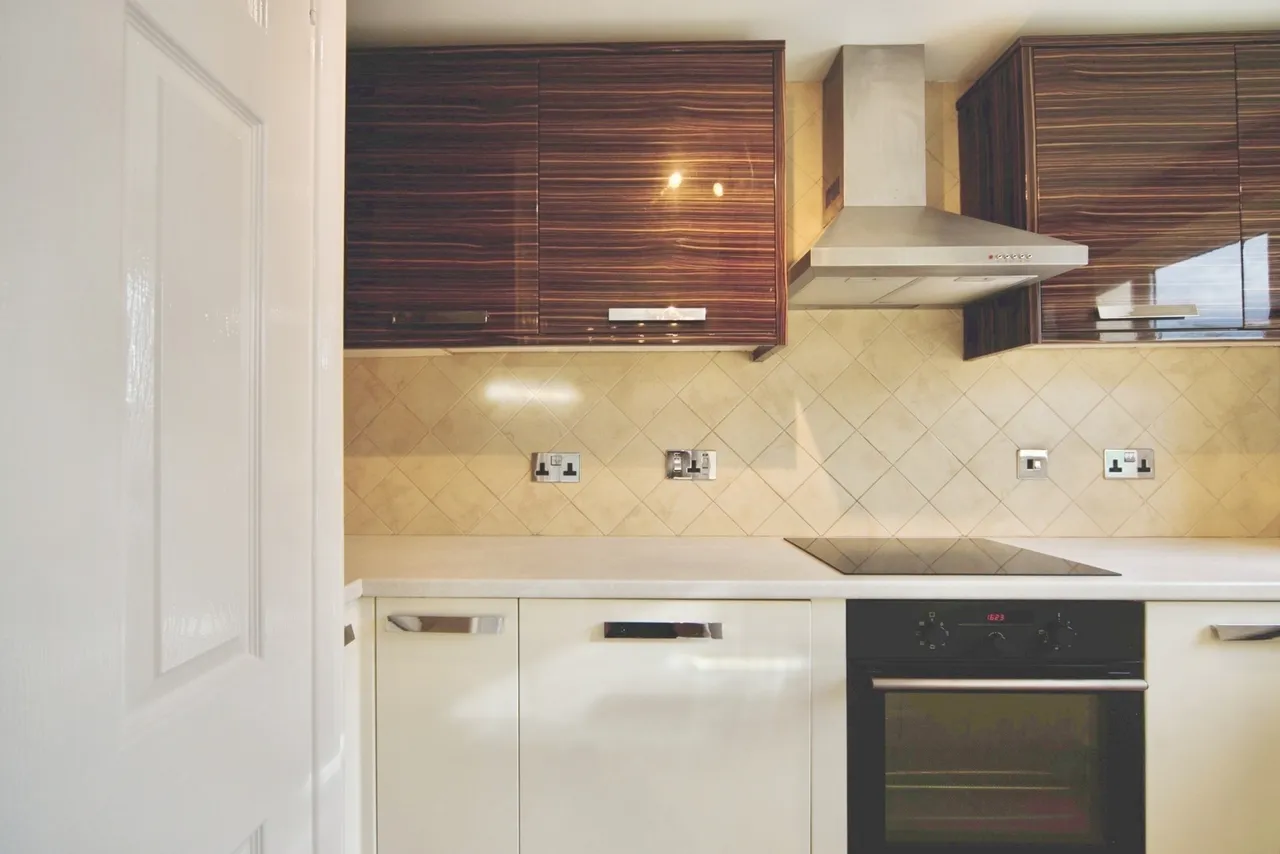 Wigston Close, London, N18, photo 11