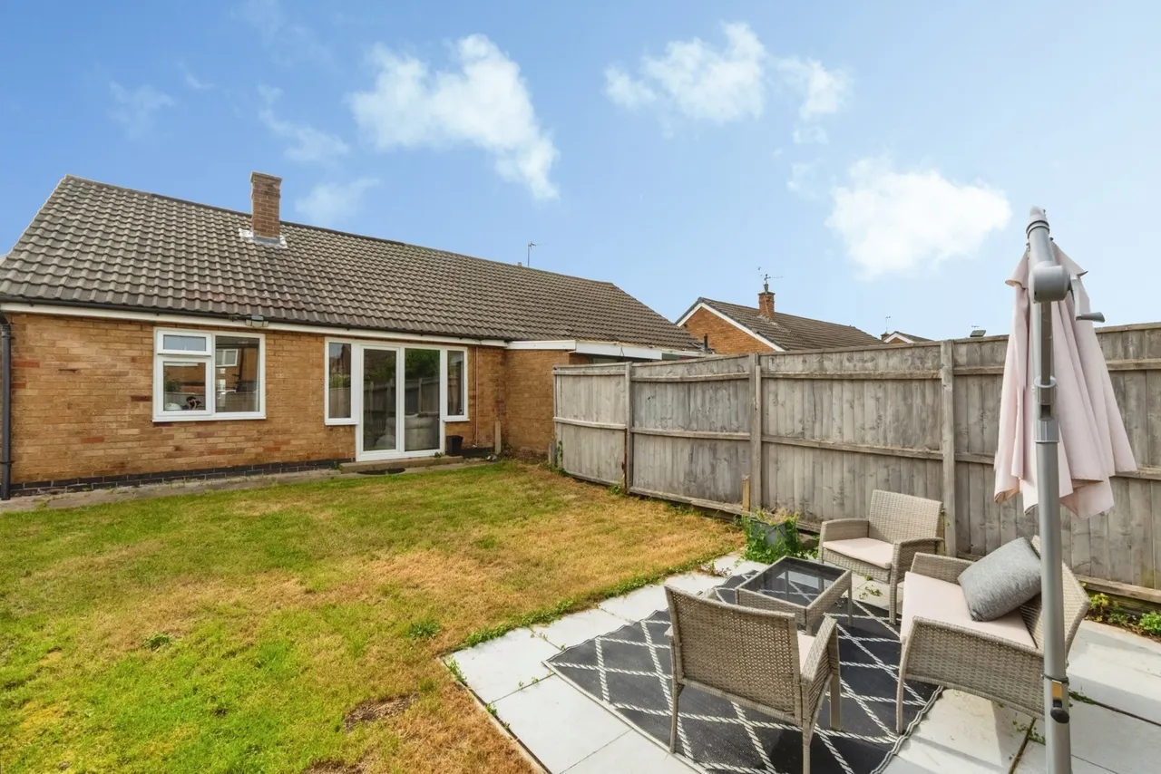 Keswick Close, Birstall, LE4, photo 22