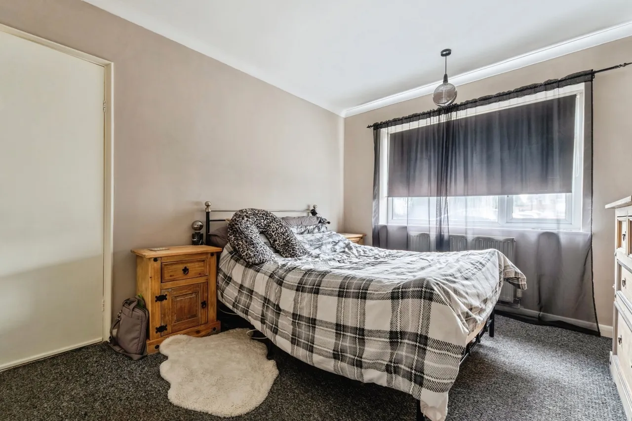 Keswick Close, Birstall, LE4, photo 13