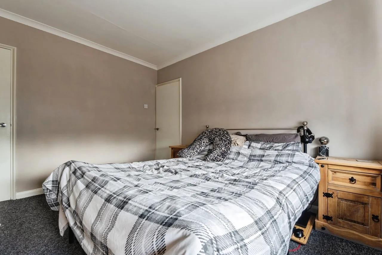 Keswick Close, Birstall, LE4, photo 12