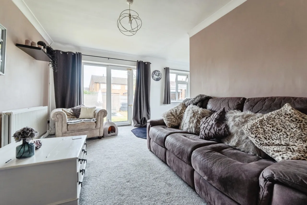 Keswick Close, Birstall, LE4, photo 9