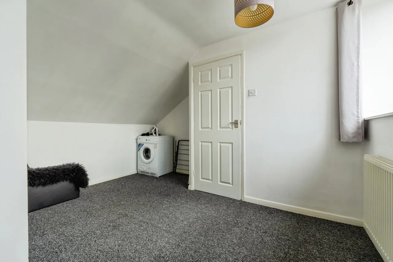 Keswick Close, Birstall, LE4, photo 17