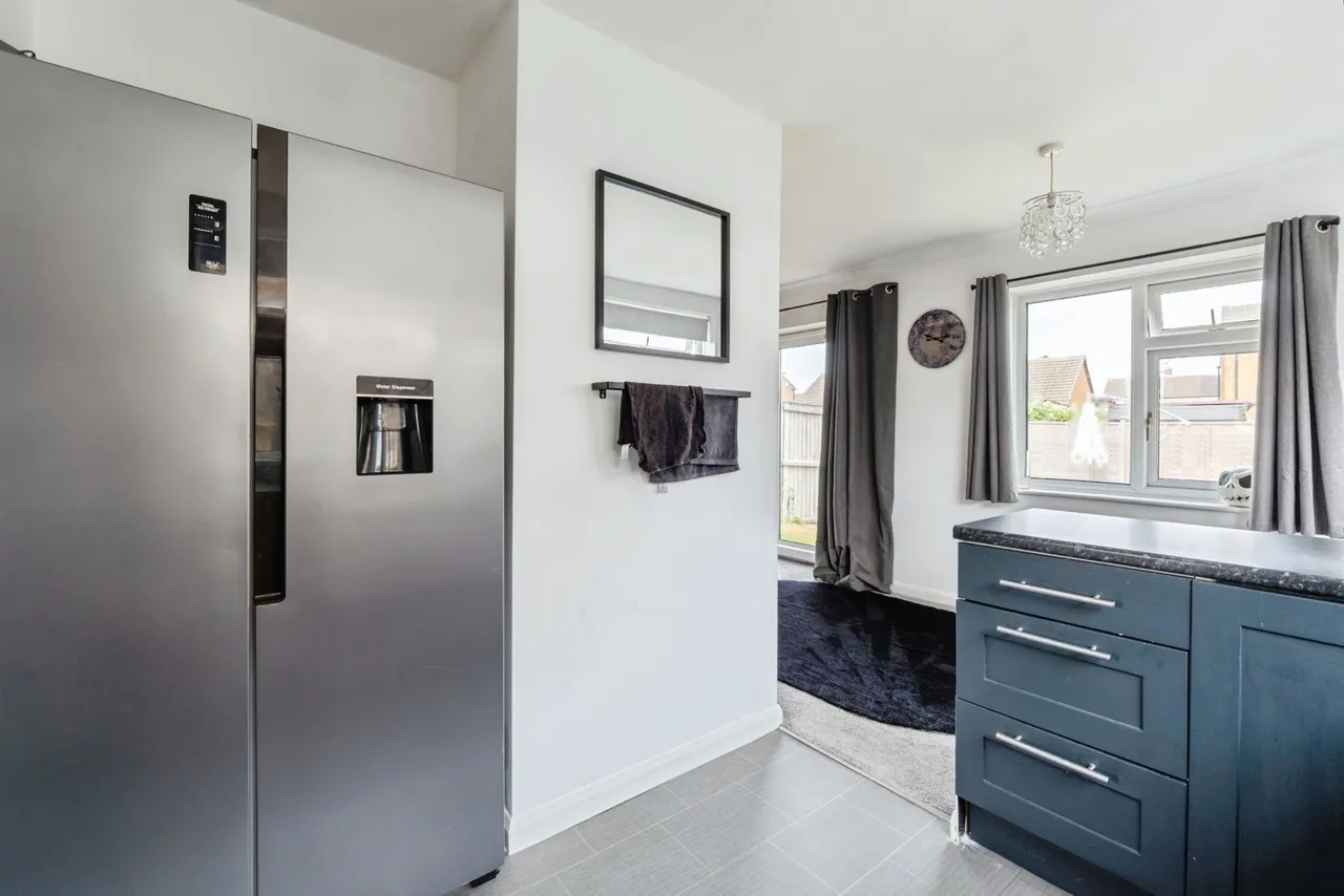 Keswick Close, Birstall, LE4, photo 3