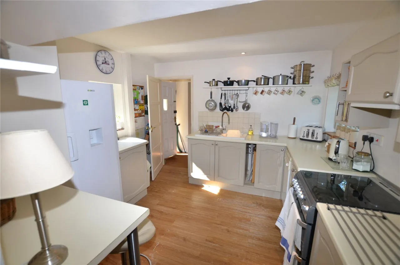 Sutton Mandeville, Salisbury, Wiltshire, SP3 5NG, photo 3