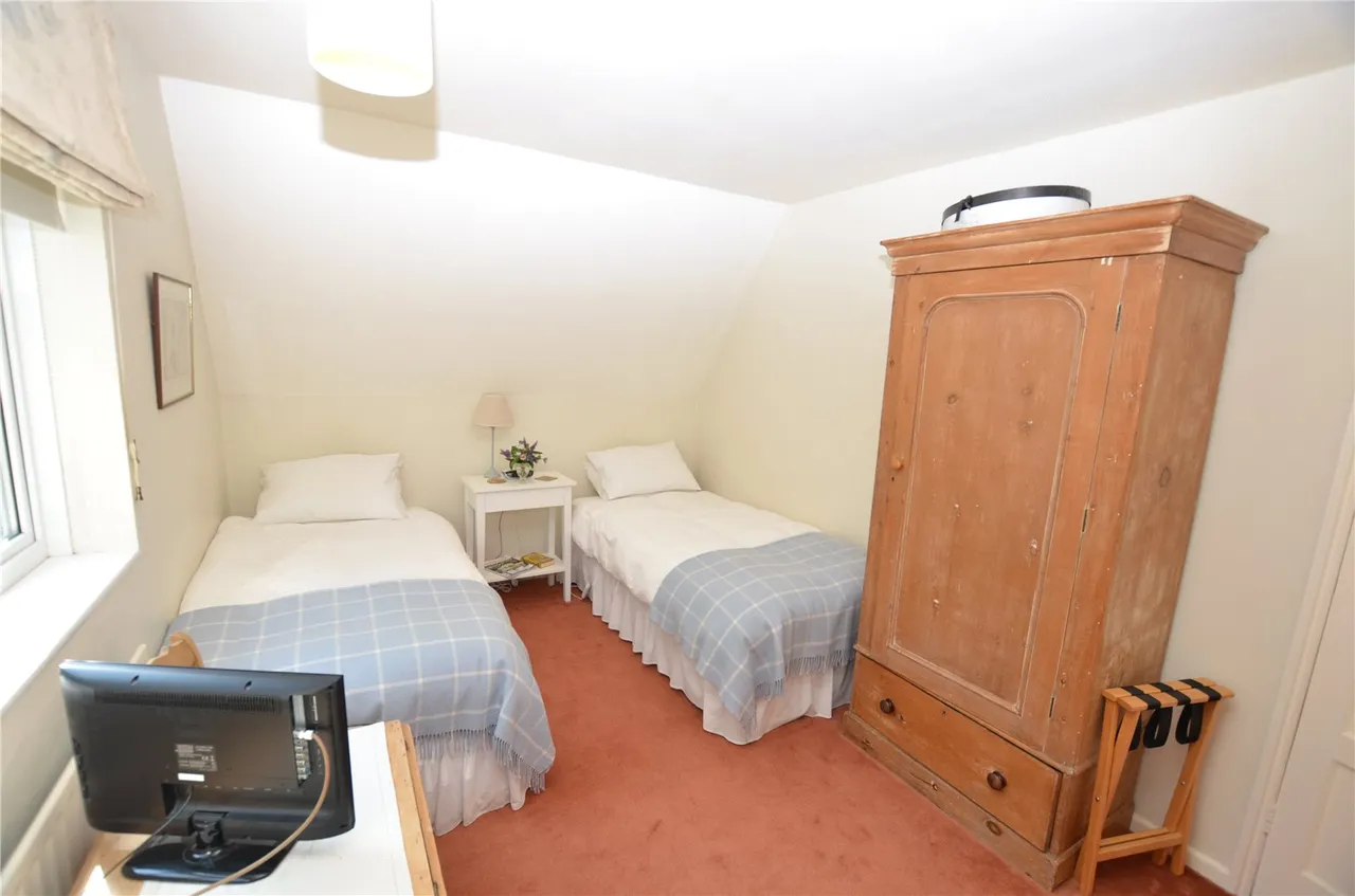 Sutton Mandeville, Salisbury, Wiltshire, SP3 5NG, photo 6