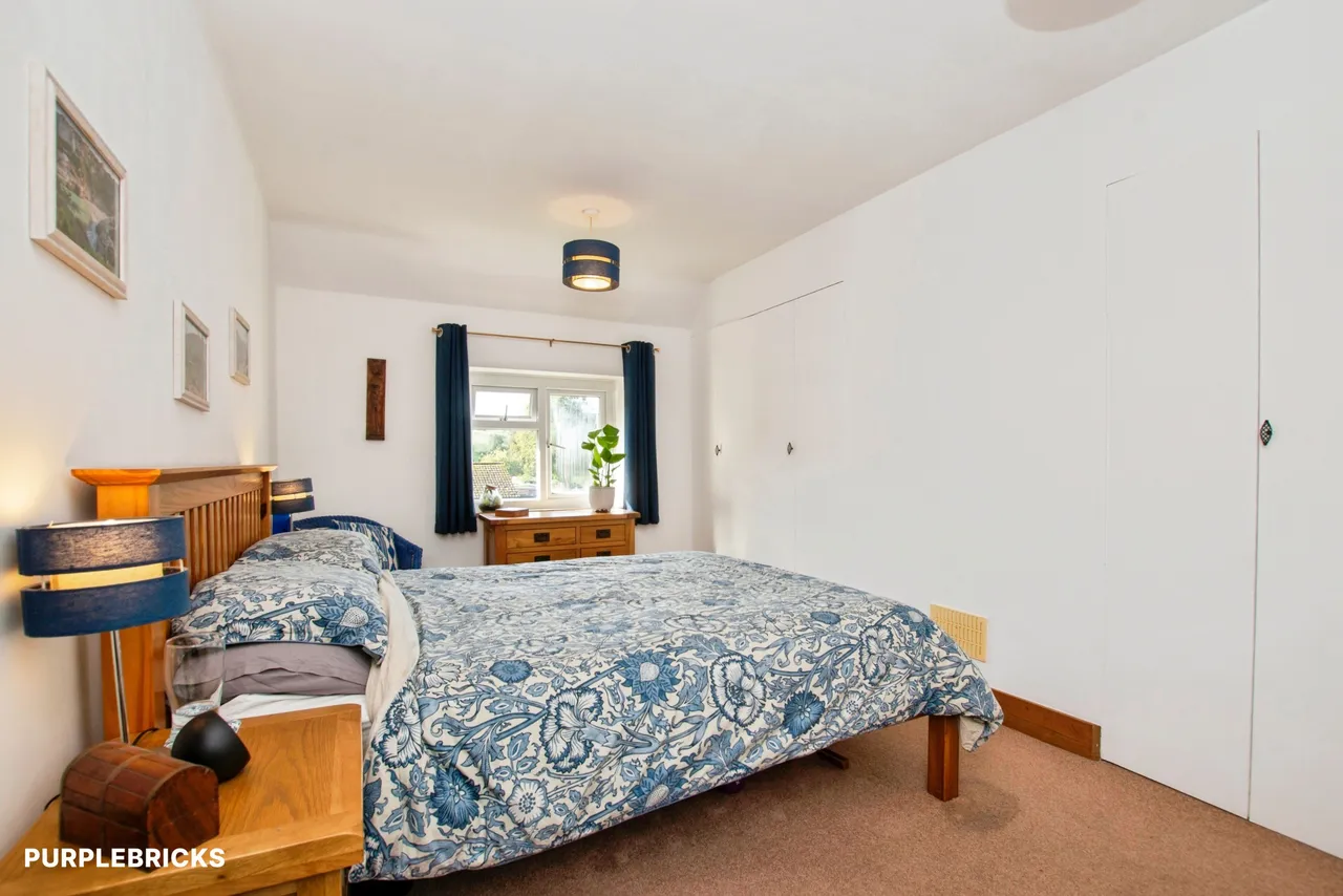 The Crescent, Andover, SP11, photo 5