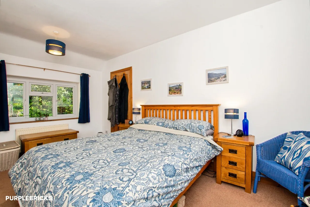The Crescent, Andover, SP11, photo 6