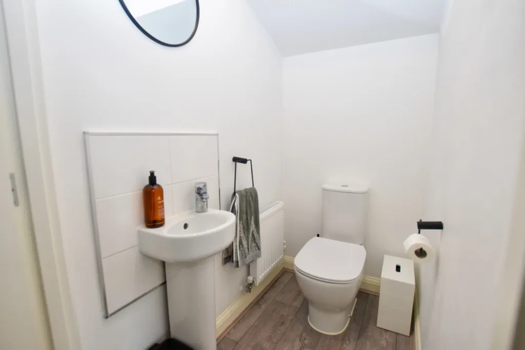 Verrill Close, Market Drayton, photo 8