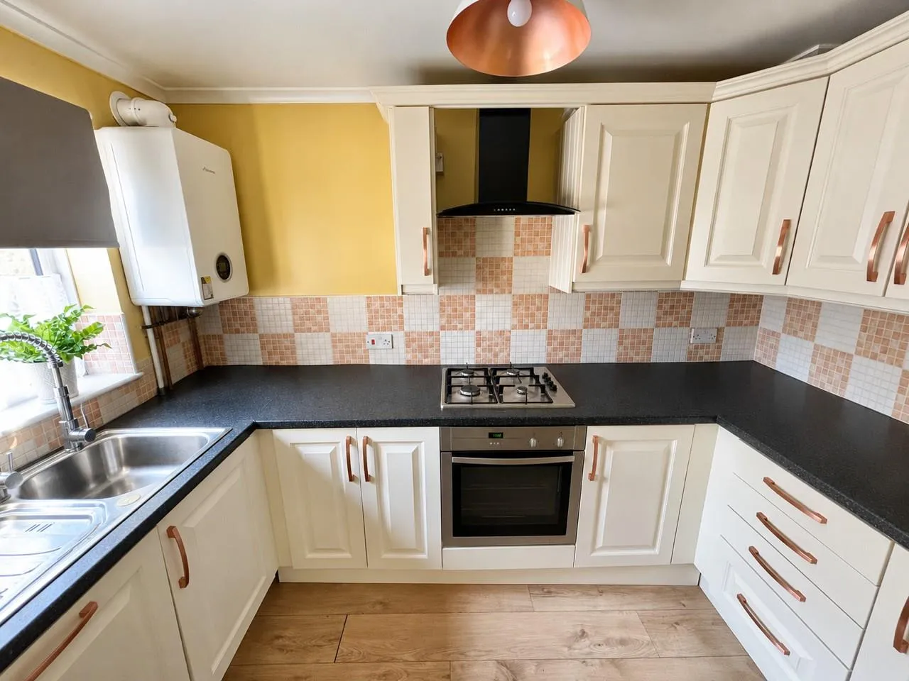 Wyke Road, Trowbridge, BA14, photo 3