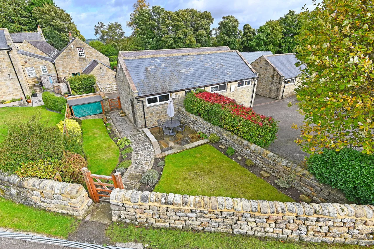Home Farm Square, Birstwith, HG3, photo 29