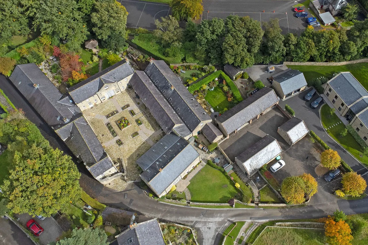 Home Farm Square, Birstwith, HG3, photo 32