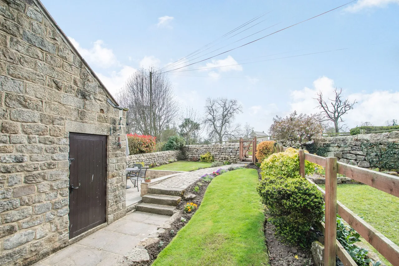 Home Farm Square, Birstwith, HG3, photo 31