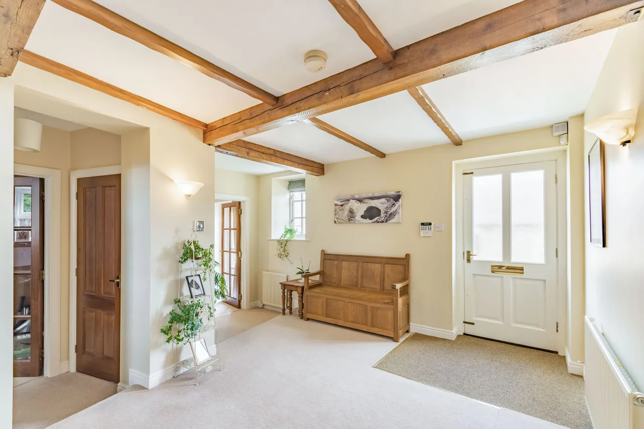 Home Farm Square, Birstwith, HG3, photo 8