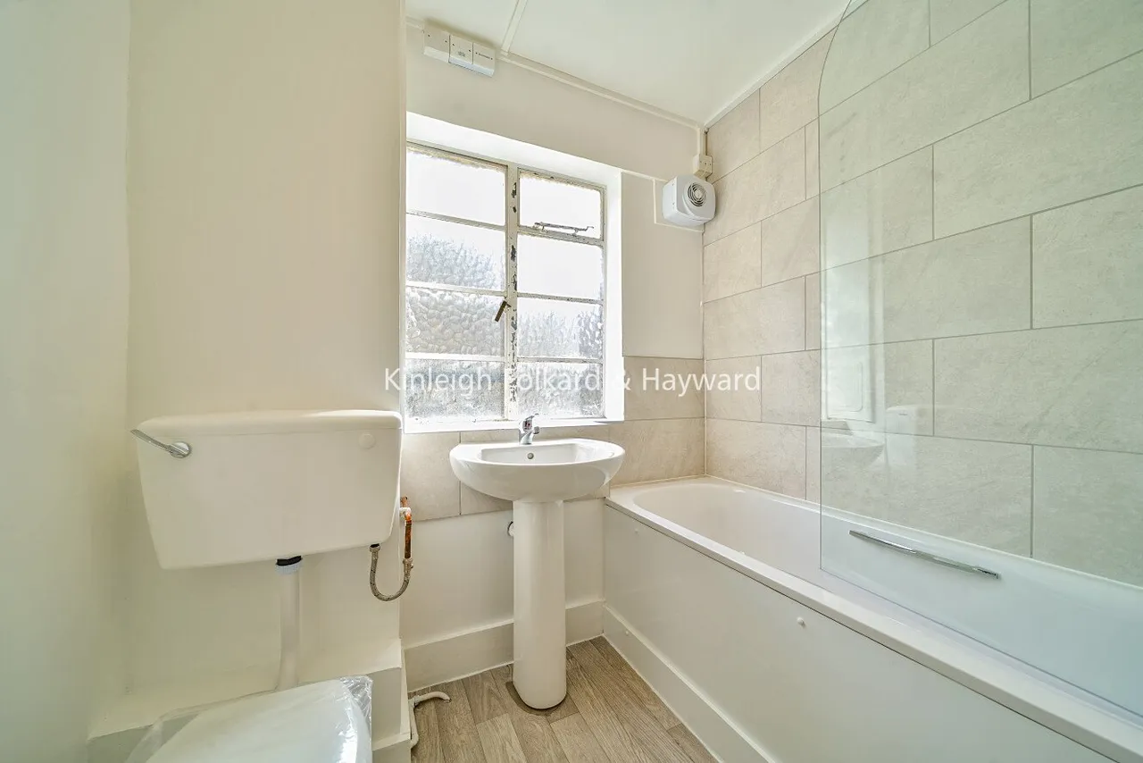 Corner Fielde, Brixton Hill, SW2, photo 15
