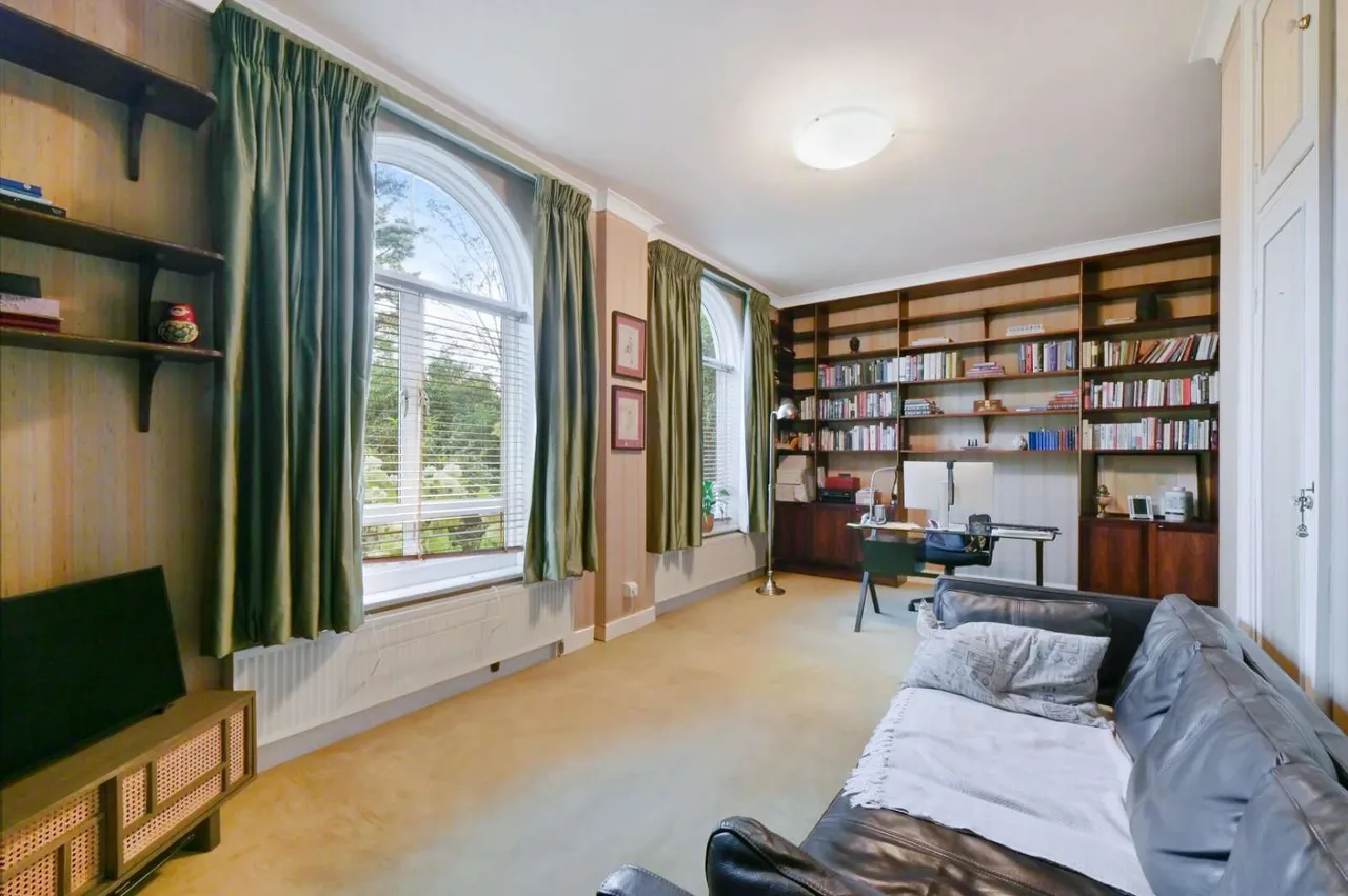 Northwood, HA6, photo 12