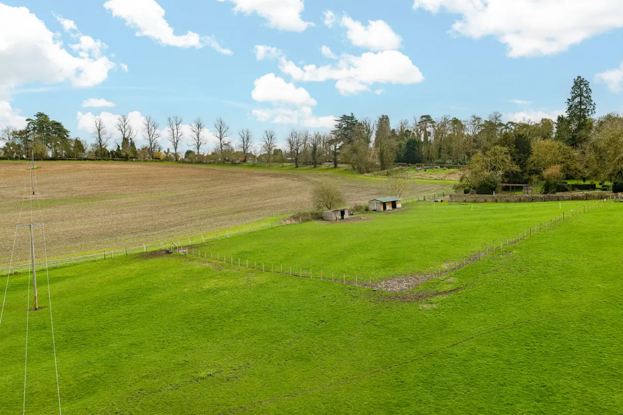 Stable Cottage, Stable Yard, LU7, photo 6