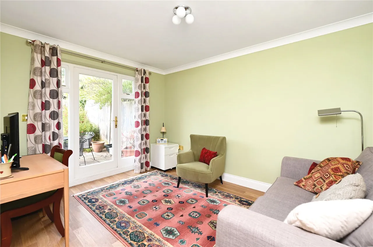 Elvetham Crescent, Fleet, Hampshire, GU51 1BU, photo 7