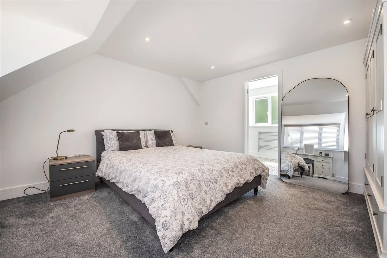 Elm Grove, Barnham, PO22, photo 8