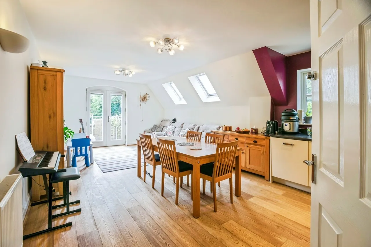Foxley Road, Kenley, CR8, photo 3