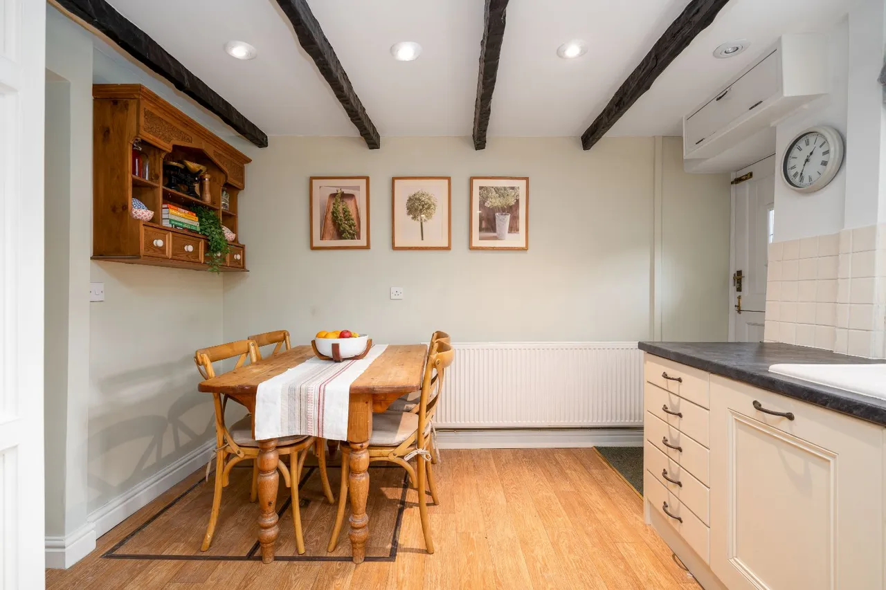 Moor End Road, Mellor, SK6, photo 9