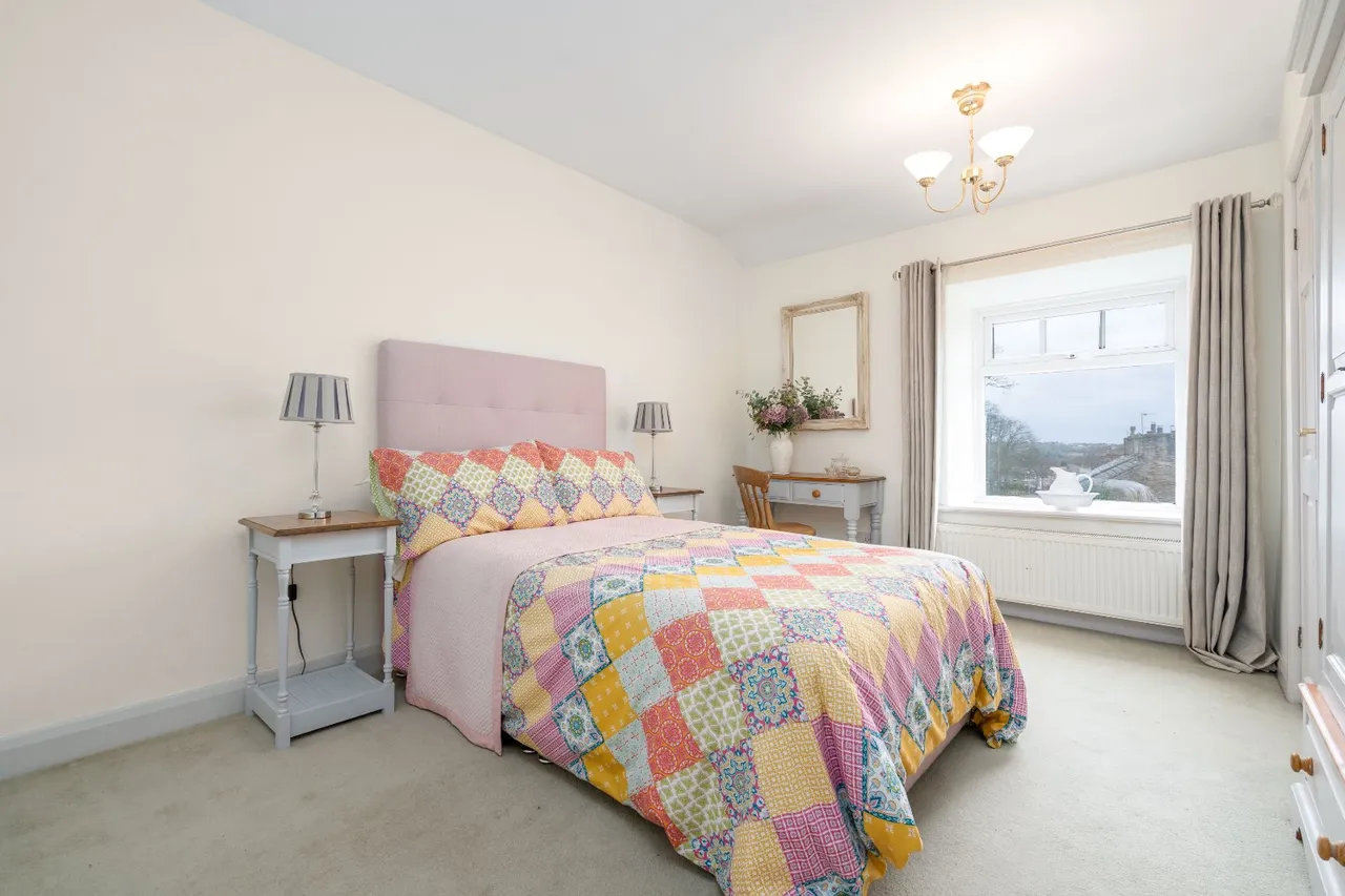 Moor End Road, Mellor, SK6, photo 12
