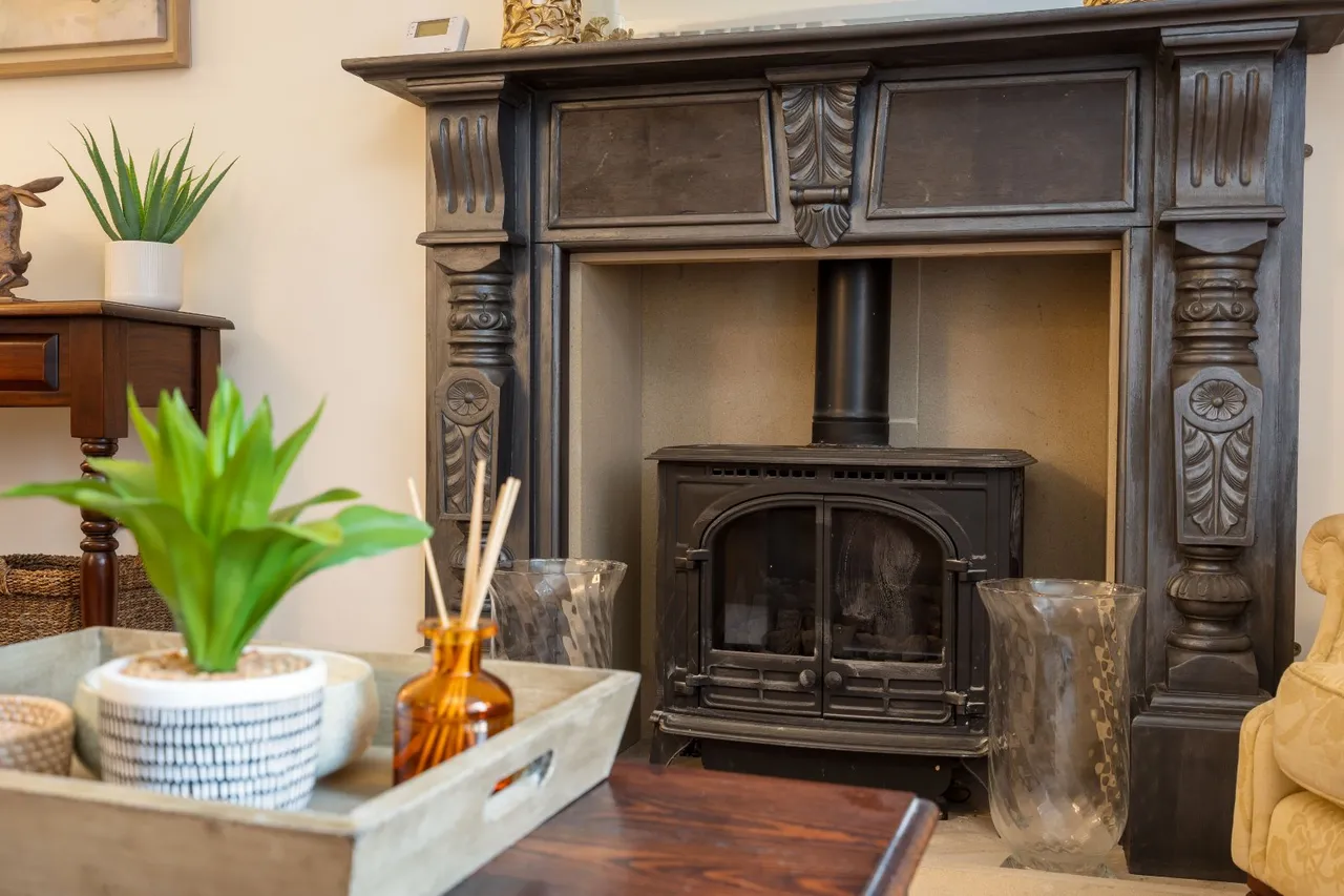 Moor End Road, Mellor, SK6, photo 4