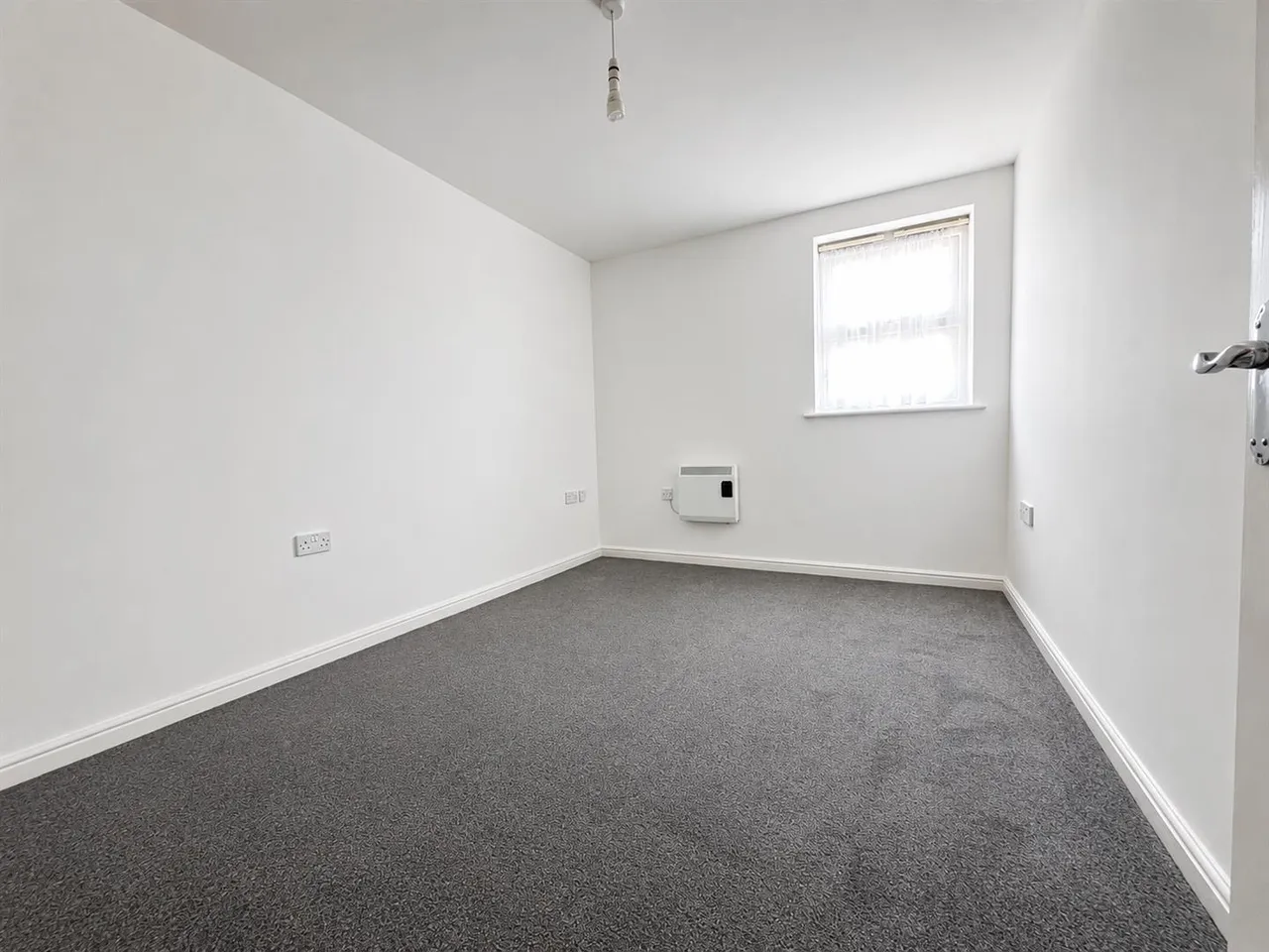Holyhead Mews, Cippenham, photo 5