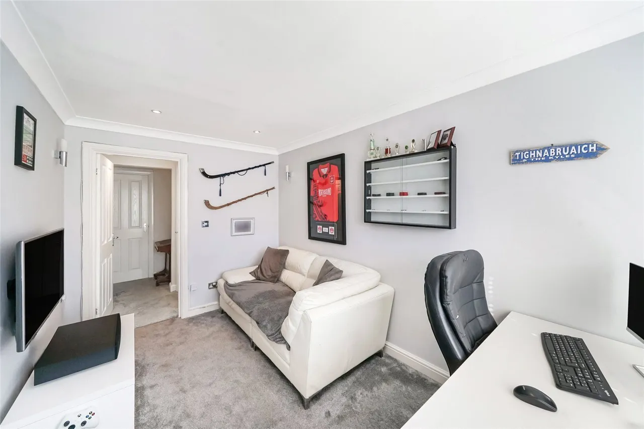 Scalloway Road, Gartcosh, G69, photo 8