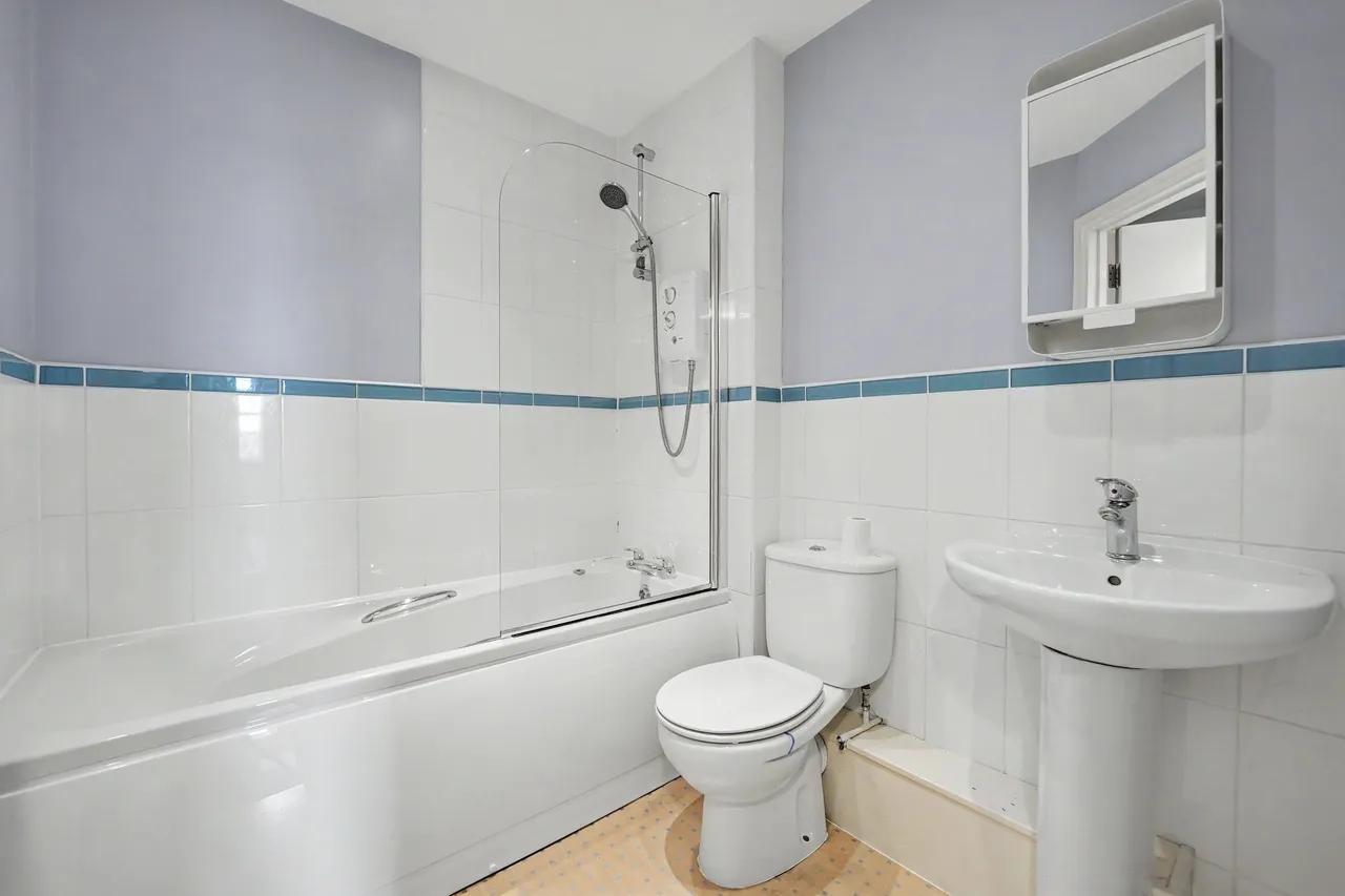 Fount Court, Market Harborough, LE16, photo 8