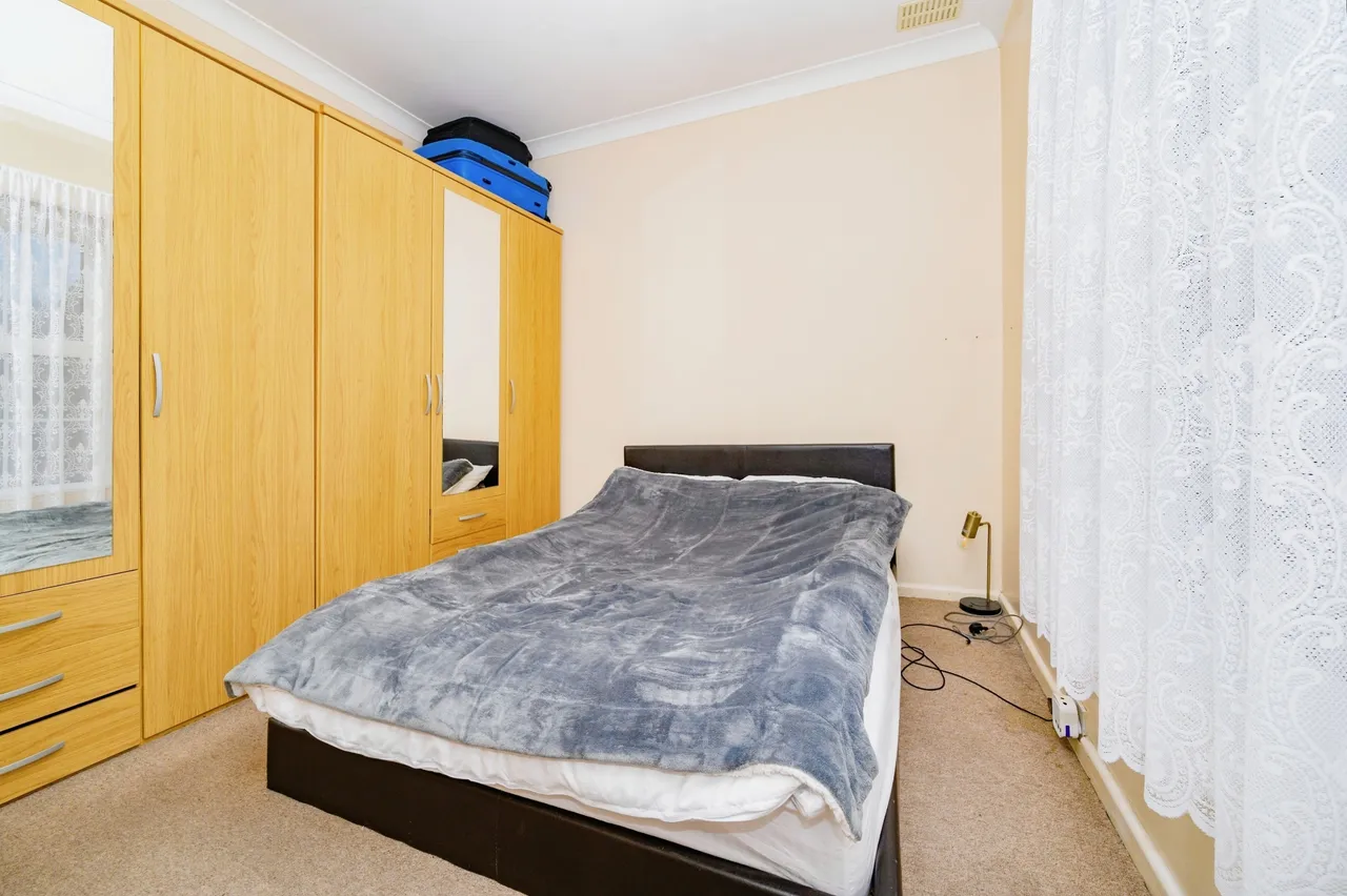 Wellington Street, Luton, Bedfordshire, LU1, photo 6