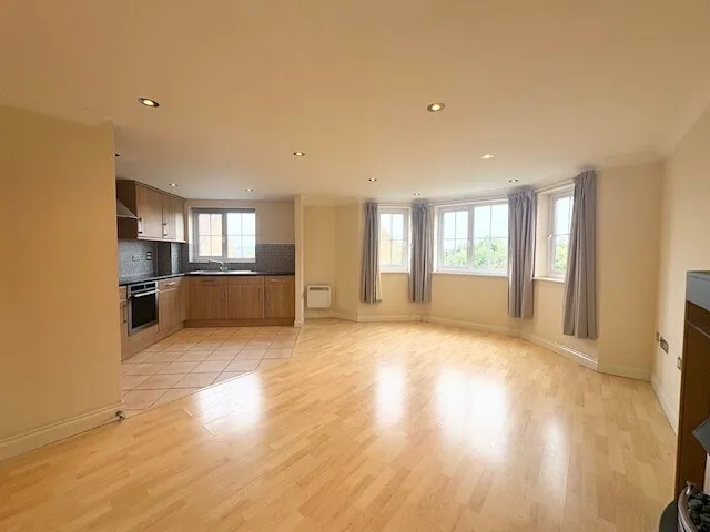 Dingle Close, M26, photo 2