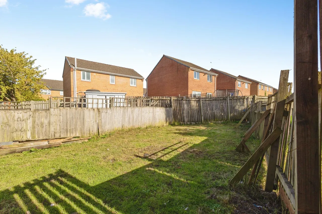 Olanyian Drive, Manchester, M8, photo 20