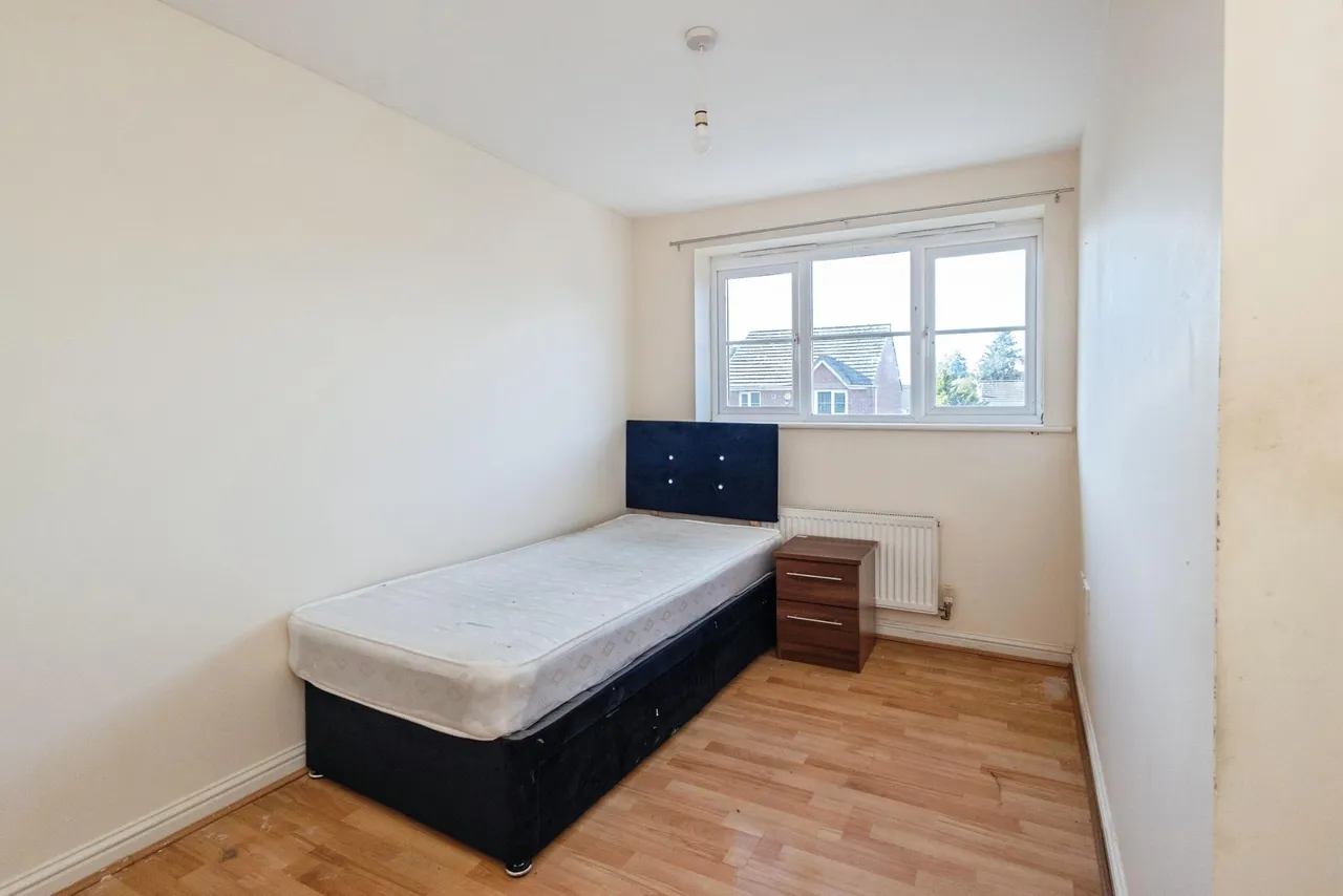 Olanyian Drive, Manchester, M8, photo 12