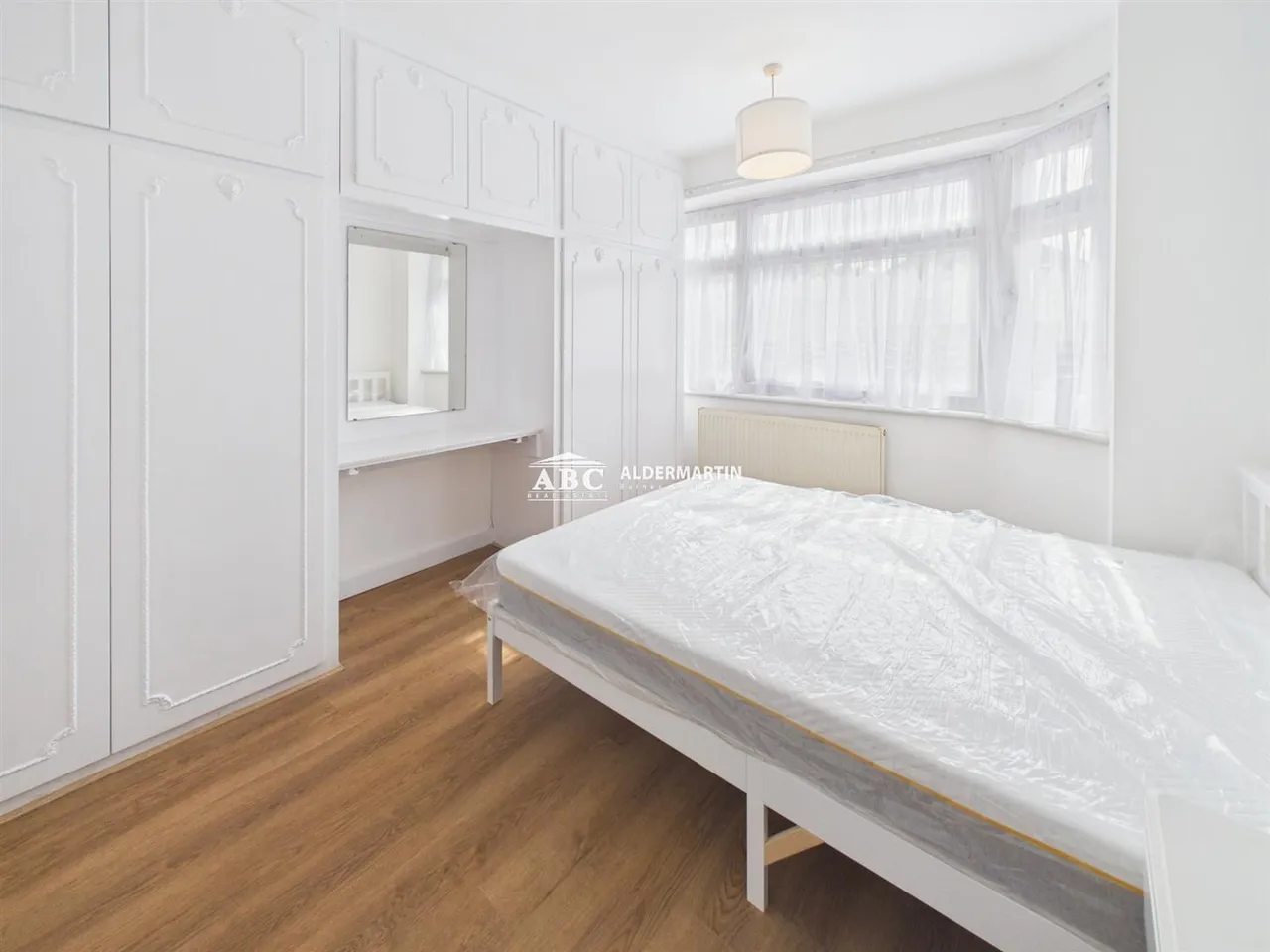 Riverdene, Edgware, photo 10