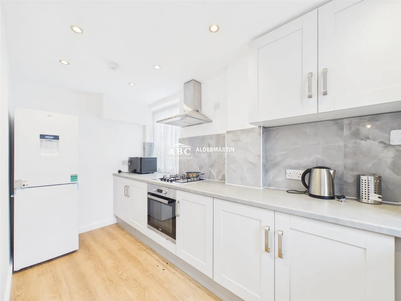 Riverdene, Edgware, photo 7