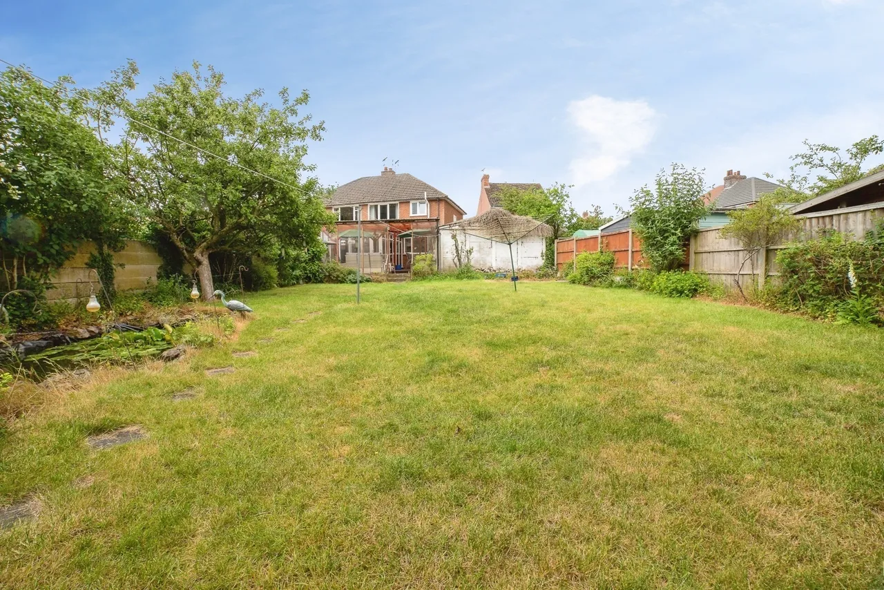 Fairfield Drive, Mansfield, Nottinghamshire, NG18, photo 22
