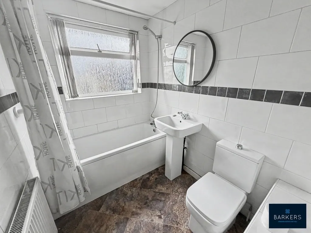 Stead Road, Bradford BD4 6QX, photo 10