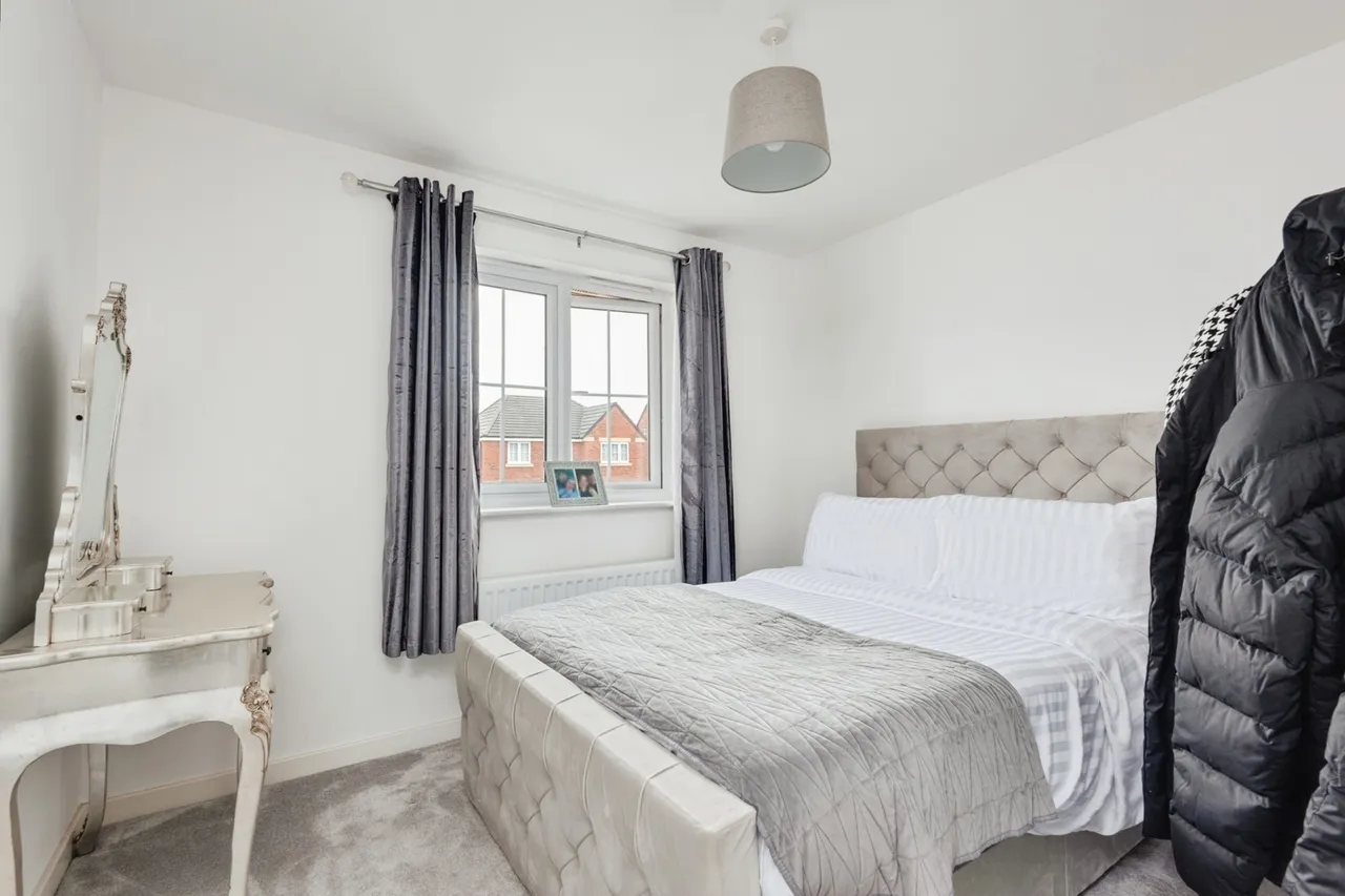 Fields Avenue, Halewood, L26, photo 19