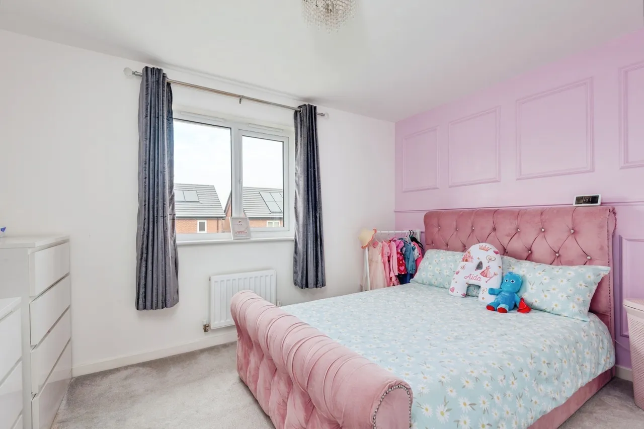 Fields Avenue, Halewood, L26, photo 15